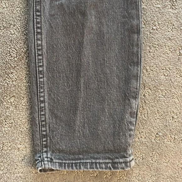 Abercrombie Skinny High Rise Jeans - Picture 2 of 5